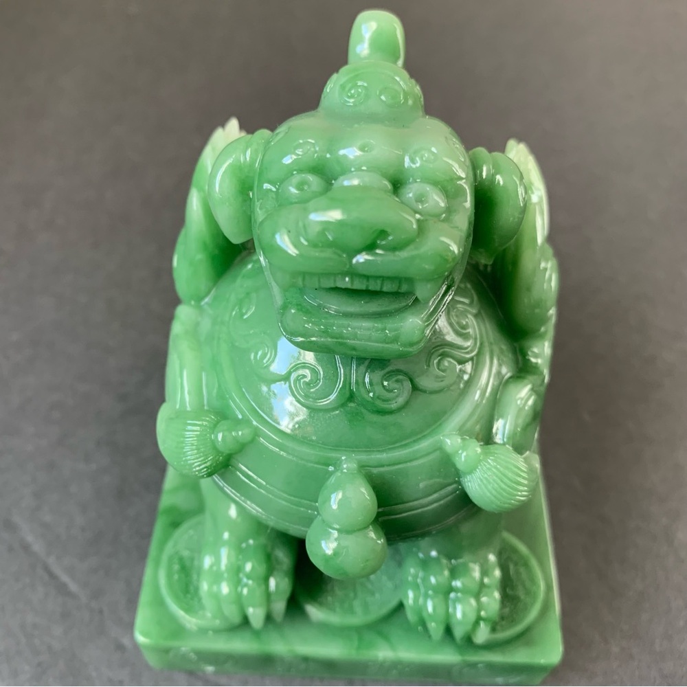 Feng Shui PI-XIU Jade Green Color Resin Wealth Prosperity Statue Dragon Dog. New